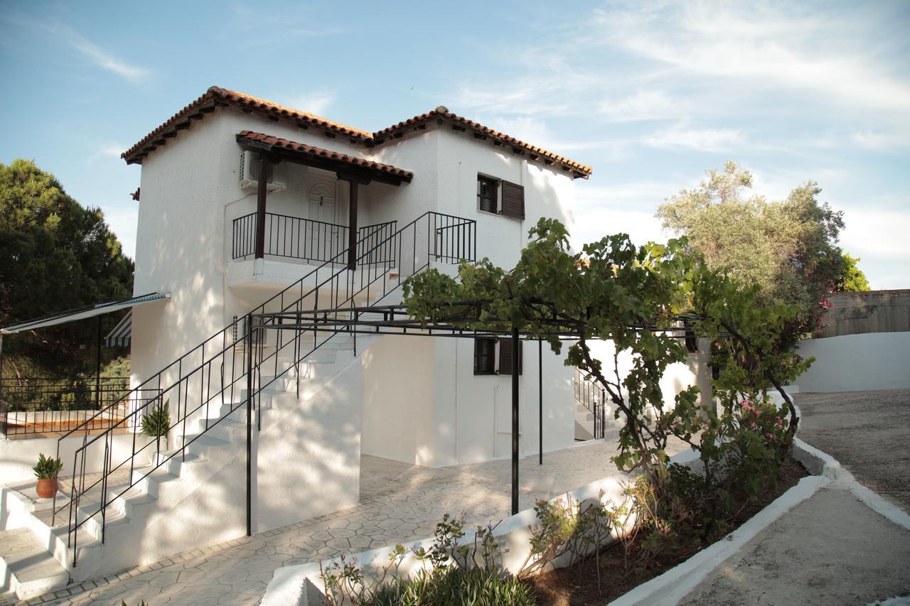Villa Elpiniki Troulos Exteriör bild