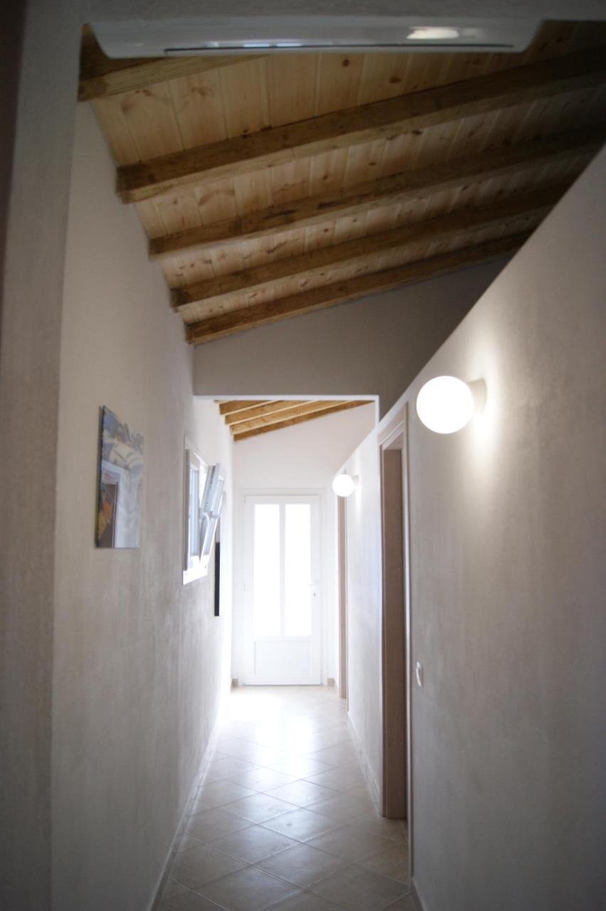 Villa Elpiniki Troulos Exteriör bild